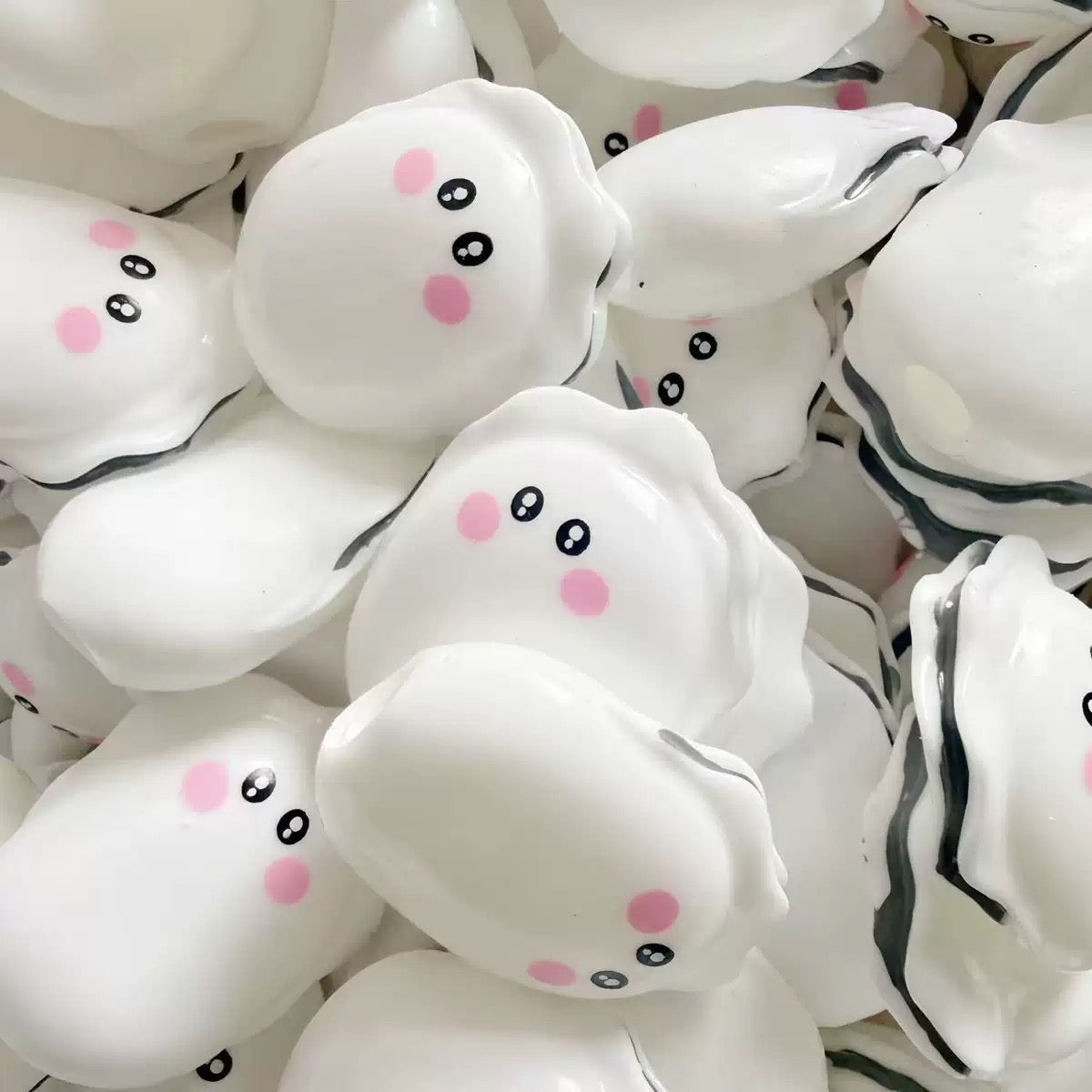 Oyster Stress Ball Skin w/ Plug