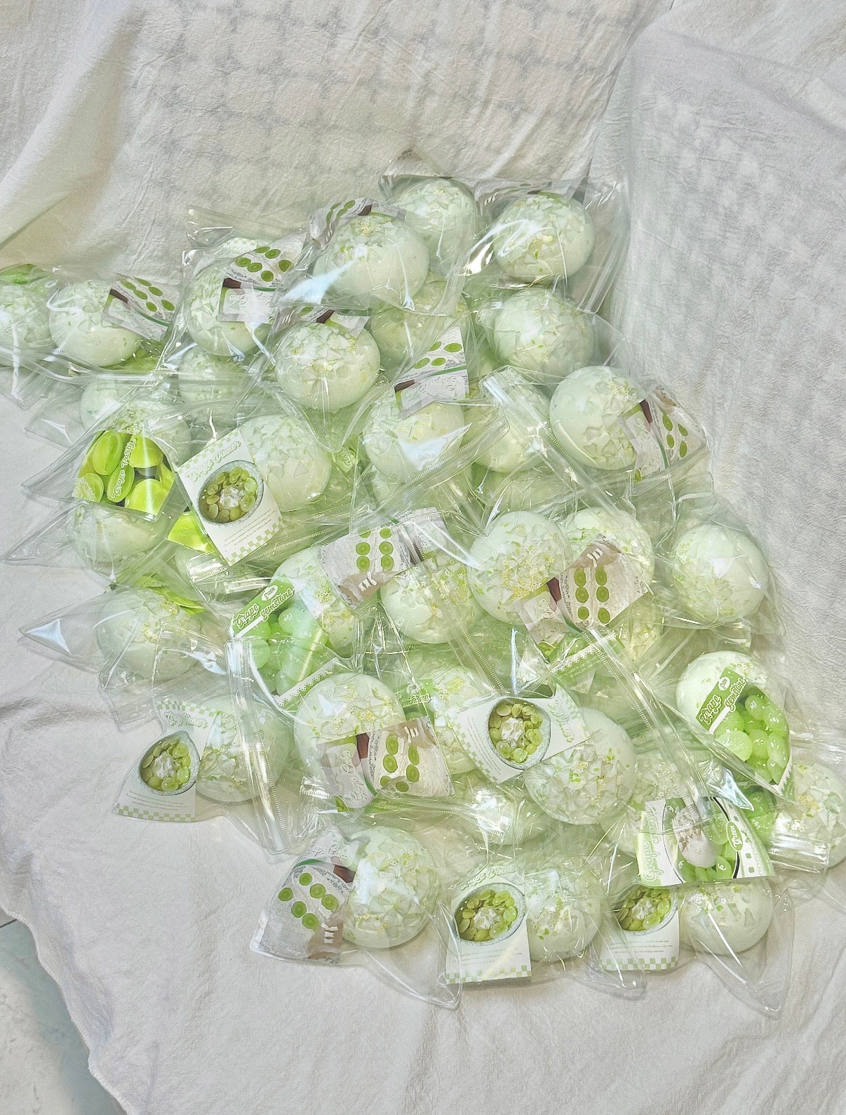 Crunchy Floral Stress Ball Squishy Snow