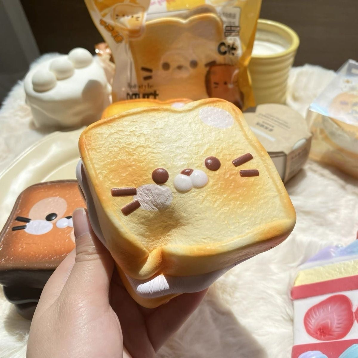Kitty Toast Slow Rising Squishy Stress Relief Decompression Toy