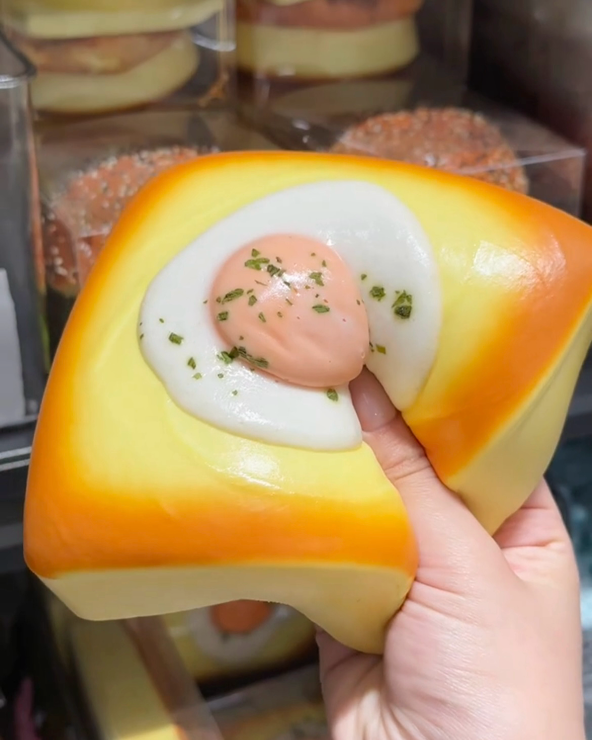 Slow Rising Squishy Egg Bread Stress Relief Decompression Toy ...