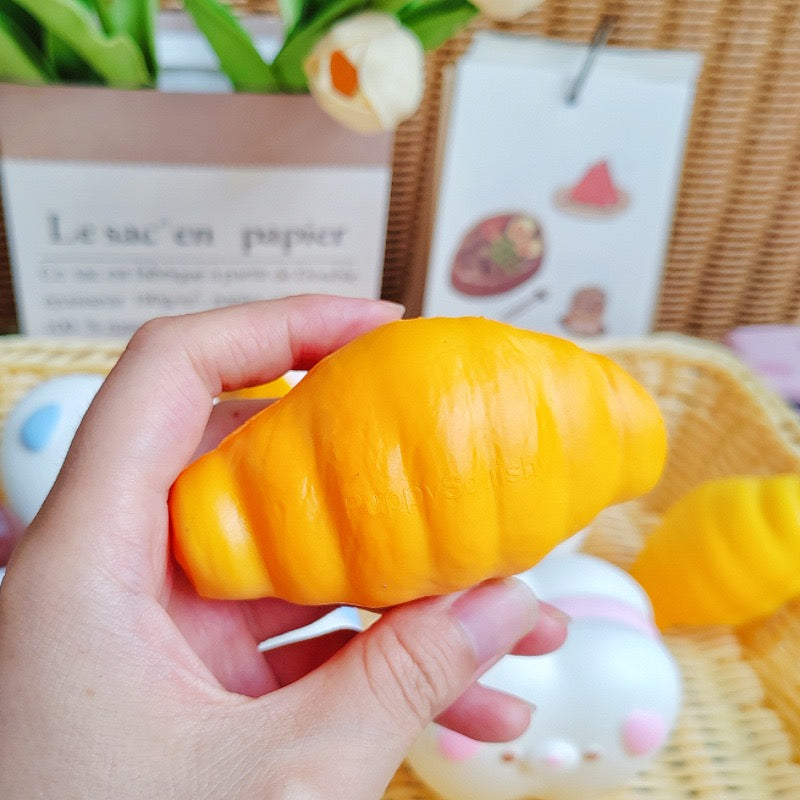 Slow Rising Squishy Stress Relief Decompression Toy