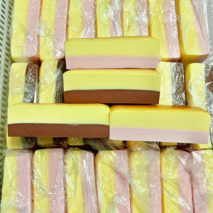 Slow Rising Squishy Stress Relief Decompression Toy